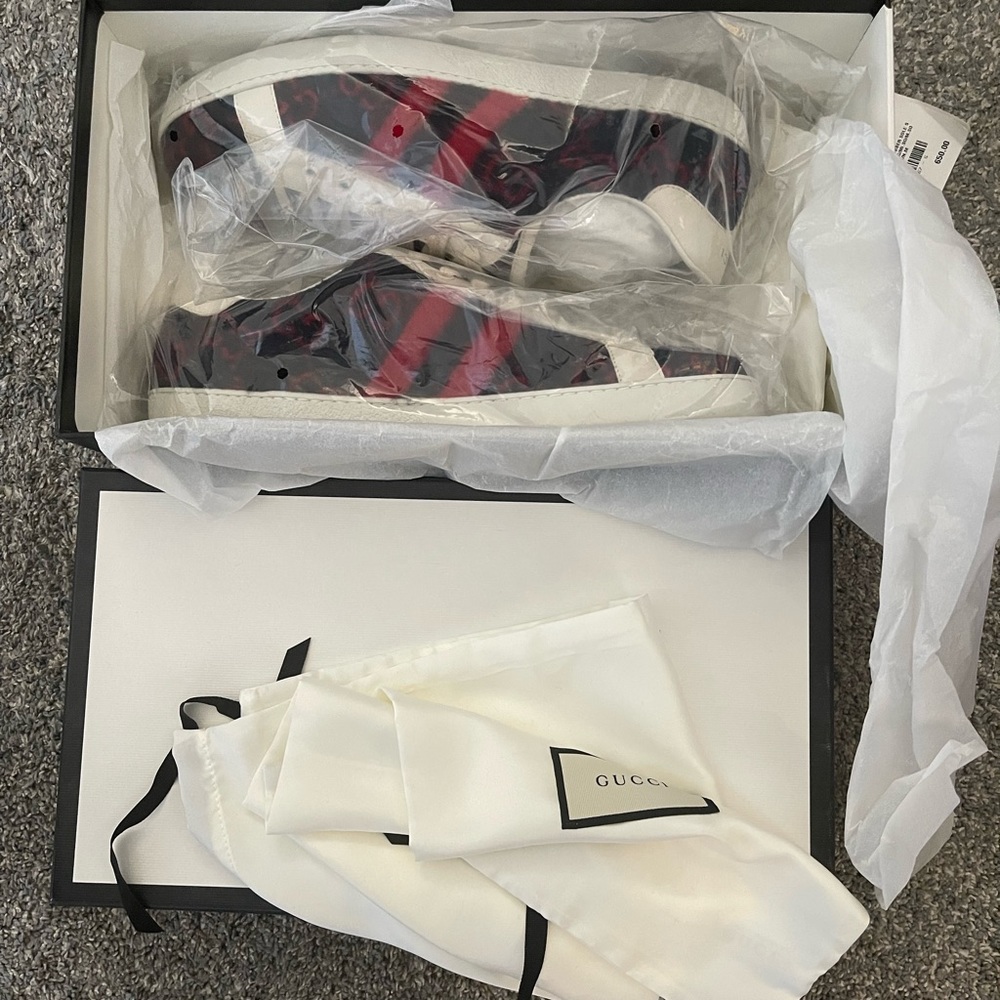 Brand NWT (New With Tags) Gucci Sneakers. No longer available in stores
